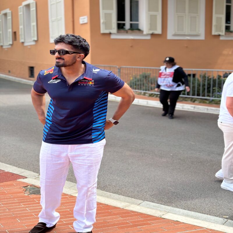 Profile picture of Vivek gs